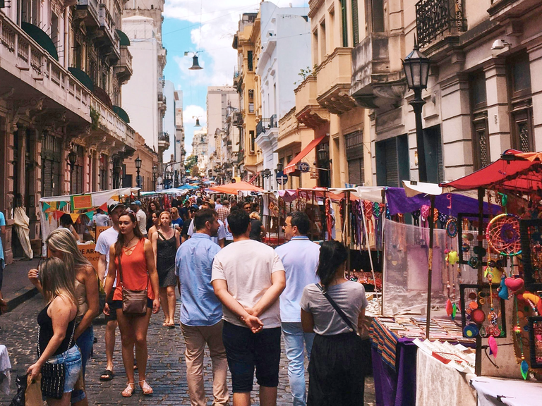 Street market in Buenos Aires, Argentina